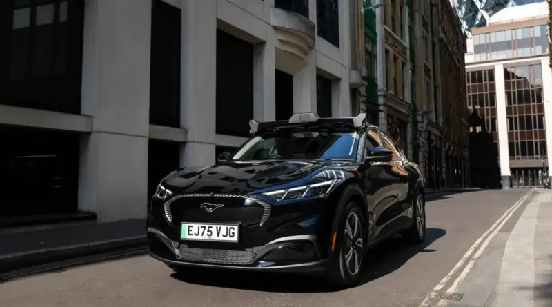 У Лондоні стартували перші автономні поїздки Uber на базі штучного інтелекту