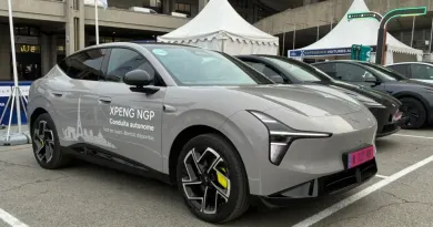Як працює автопілот XPeng NGP на дорогах Парижа: перший тест у Європі