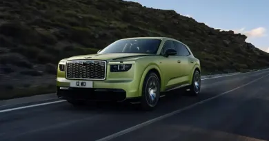 Bentley Torcal: перший електромобіль бренду з потужністю 888 к.с.