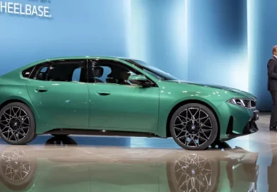 BMW не може чекати: продажі нового седана i3 2026 стартували достроково через величезний попит