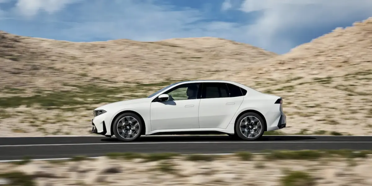 Перші фото BMW i3 Touring: універсал з вражаючим запасом ходу