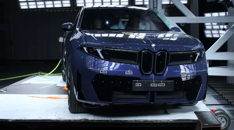 BMW iX3 Euro NCAP: Новий електричний кросовер отримав п'ять зірок за безпеку