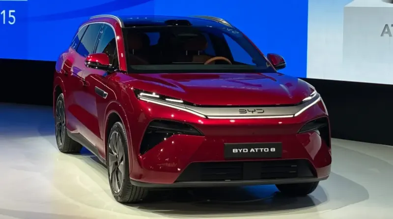 Електричний кросовер BYD Atto 8 дебютував із надшвидкою зарядкою