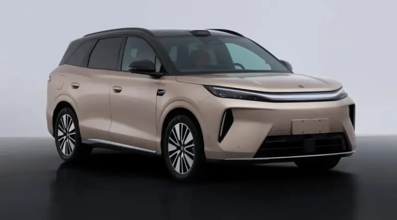Новий BYD Atto 8 (Sealion 8): менша потужність та оновлені габарити для Китаю