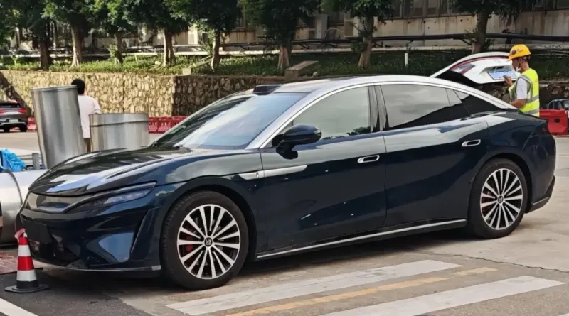 BYD Da Han: рекордна батарея на 102.3 кВт·год та запас ходу 1008 км