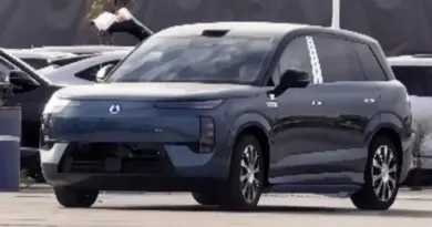 Електричний BYD Denza N8: 1193 к.с. та до 1003 км запасу ходу