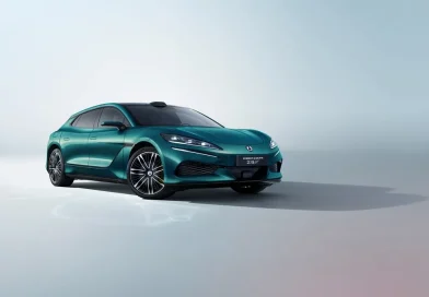 Електромобіль BYD Denza Z9 GT виходить на європейський ринок: зарядка за 5 хвилин та 800 км ходу