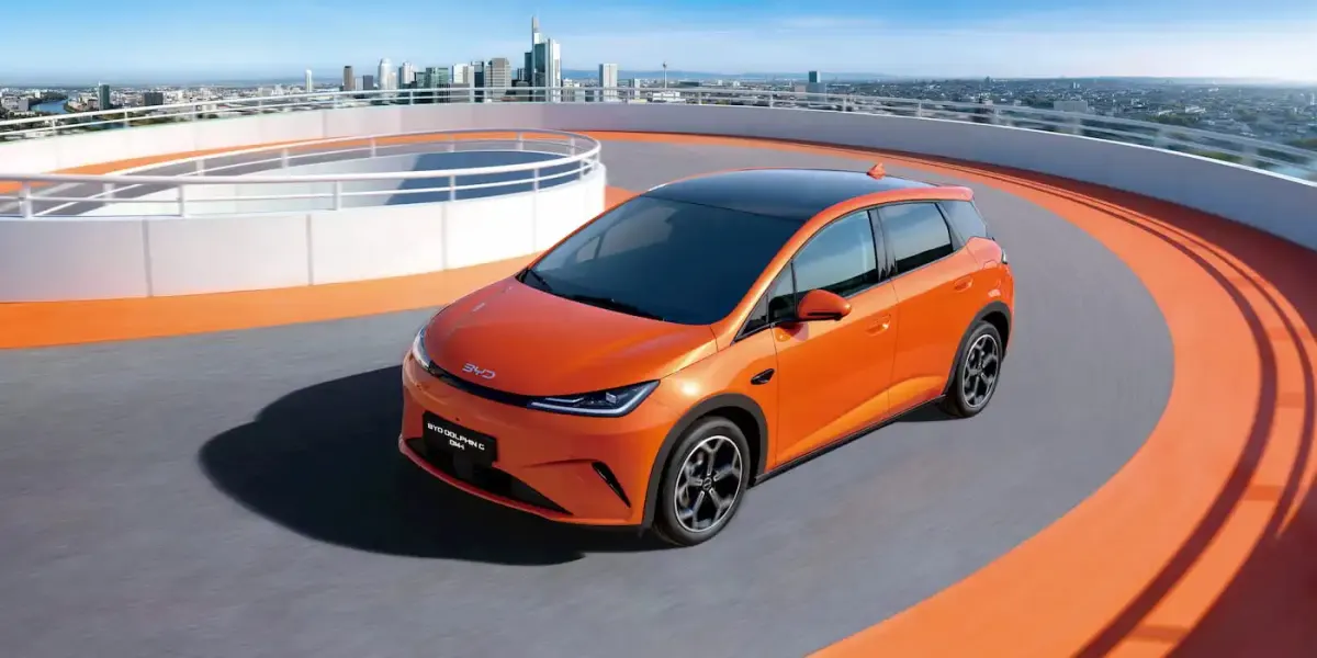 BYD Dolphin G DM-i: новий плагін-гібрид для Європи