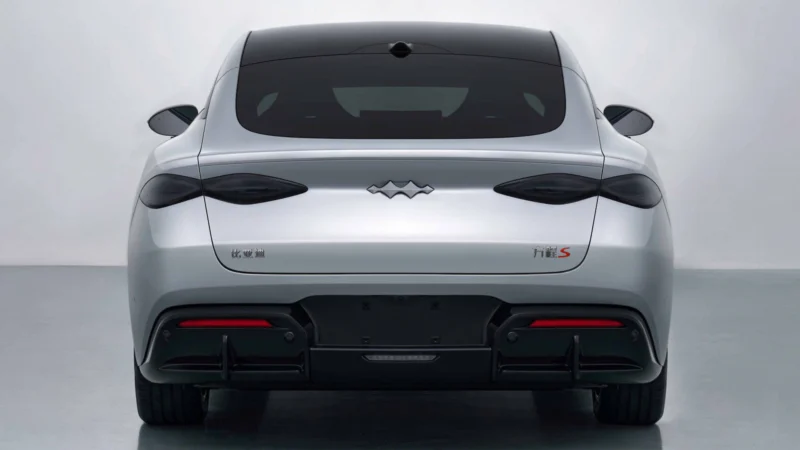BYD Fang Cheng Bao Formula S: до 900 км запасу ходу та потужність до 657 к.с.