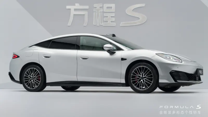 Успіх BYD Fang Cheng Bao Formula S: компанія розраховує на продажі до 15 000 авто щомісяця