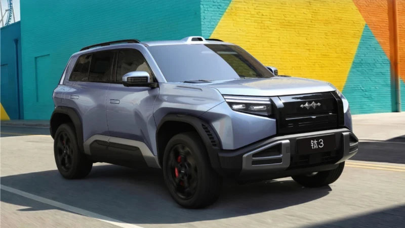 Доступний BYD Fang Cheng Bao Ti 3: електричний кросовер з flash-зарядкою