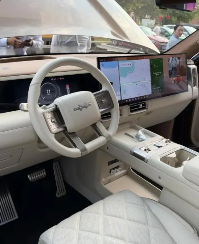 Флагманський кросовер BYD Fang Cheng Bao Ti9: старт реєстрації в Китаї