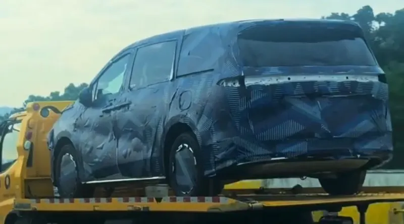 Новий сімейний BYD Ocean MPV помітили під час дорожніх тестів