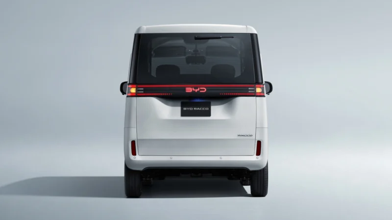 Електричний кей-кар BYD Racco зібрав понад 1000 замовлень за два тижні в Японії