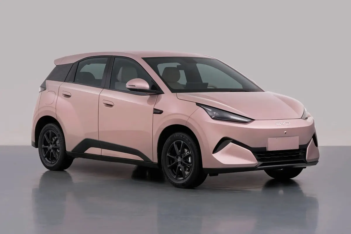 Оновлений BYD Seagull: новий інтер'єр, потужніший двигун та збільшені габарити