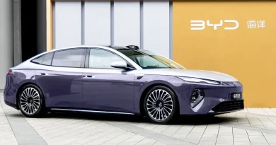 BYD Seal 08: Флагманський електроседан зібрав 65 000 замовлень за 30 годин