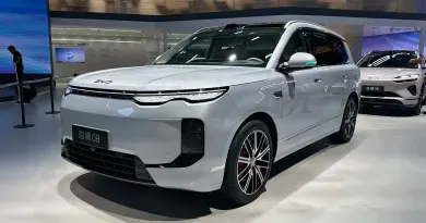 Новий флагманський SUV BYD Sealion 08 виходить на ринок із запасом ходу 900 км