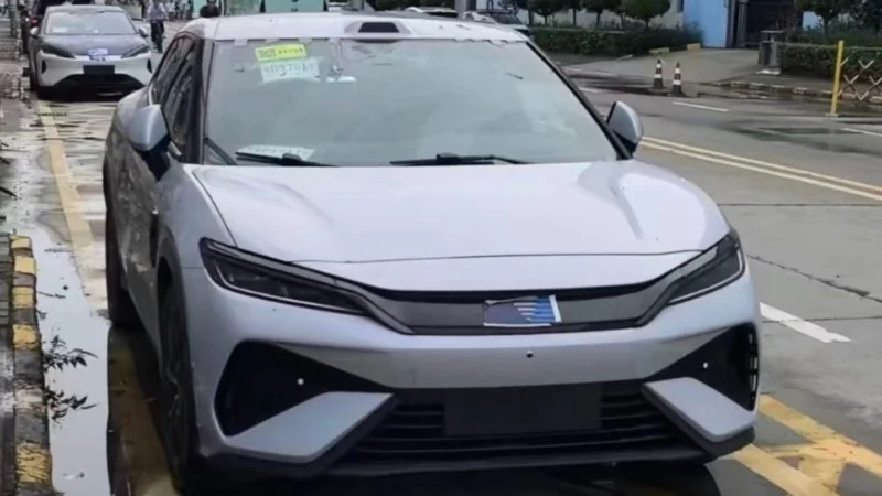 BYD Song L GT: Електричний фастбек-кросовер проходить дорожні випробування