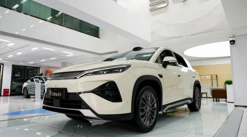 Тріумфальний запуск BYD Song Ultra EV: понад 21 000 замовлень за 20 днів