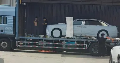 Розкішний лімузин BYD Yangwang готують до світового дебюту в Дубаї