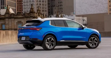 Робота над помилками: нові електрокросовери Chevrolet Equinox та Blazer EV отримають вбудовані порти Tesla NACS