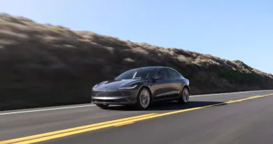 Наскільки критична деградація батареї Tesla Model 3 та Model Y після 150 000 км пробігу