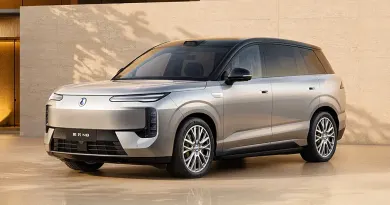 Новий Denza N8 від BYD: запас ходу до 1003 км на одному заряді