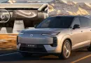 Новий електричний кросовер Denza N8 розсекретив технологічний інтер'єр