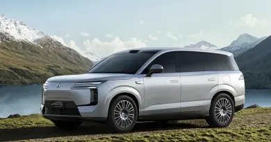 Новий електричний кросовер Denza N8L отримав акумулятор на 130 кВт·год