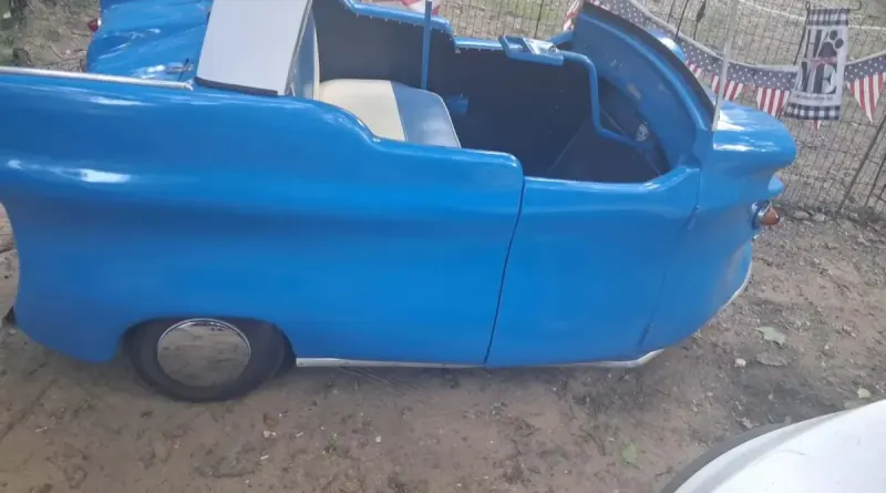 Ретро-мініатюра на батарейках: унікальний електромобіль Electric Shopper продають за ціною сучасного авто