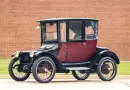 Столітній електромобіль Detroit Electric здивував запасом ходу на рівні Nissan Leaf