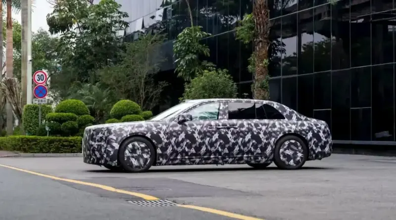 Новий електромобіль Yangwang отримає двері як у Rolls-Royce
