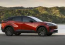 Електромобілі Toyota стрімко зростають у США, але компанія пригальмовує випуск новинок