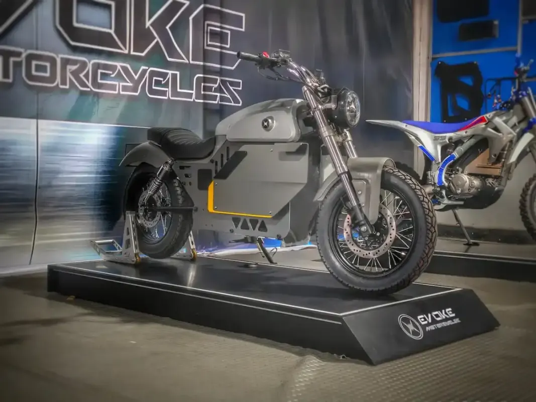 Електромотоцикл Evoke Nrgy отримає цінник від 5000 доларів і швидкість 120 км/год