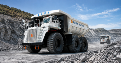Китайці представили гігантський електричний кар'єрний самоскид ZL230E на 350 тонн