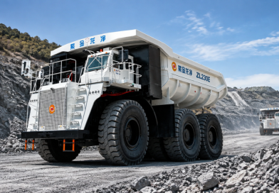 Китайці представили гігантський електричний кар'єрний самоскид ZL230E на 350 тонн