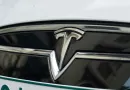 Як Ілон Маск шкодить Tesla більше, ніж зв'язки BYD з Китаєм