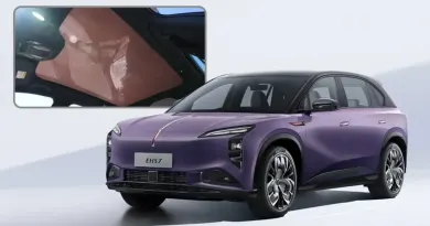 FAW Hongqi створила першу сонячну панель для електромобілів на перовськітах