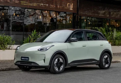 Абсолютний бестселер оновився: Geely випустила електромобіль Xingyuan (EX2) із більшим запасом ходу за $9,500