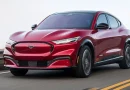 Електричний звір від Ford: новий Mustang Cobra Jet 2200 знищив світовий рекорд на драг-стрипі