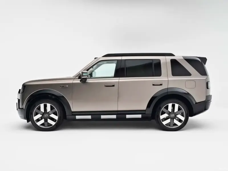 Кросовер Freelander 8 на 818 к.с. від Chery та JLR надійшов у продаж