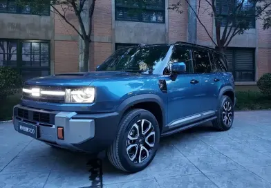 Geely Galaxy Cruiser 700: дебют потужного позашляховика на 1113 к.с.