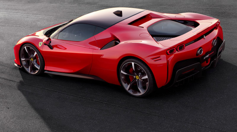 Ferrari не збирається вбивати гібриди