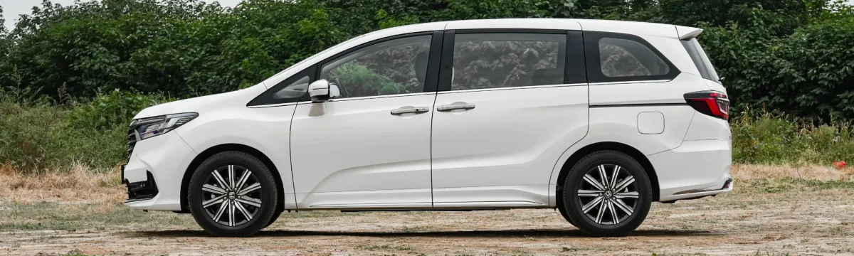 Оновлена Honda Odyssey в Китаї: більше комфорту та сучасний салон