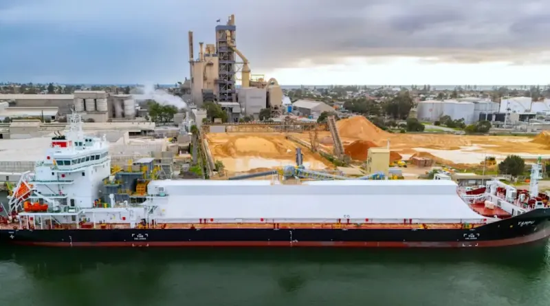 Нове гібридне судно MV Yampu скорочує викиди на 40 відсотків завдяки батареям