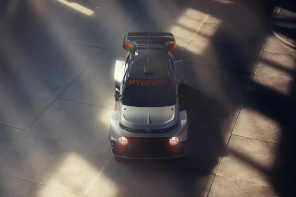 Hyundai Insteroid EV у дрифті