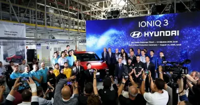Новий доступний електромобіль Hyundai IONIQ 3 офіційно став на конвеєр