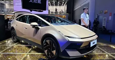 Новий електричний седан Hyundai Ioniq V виходить на ринок за $17 600