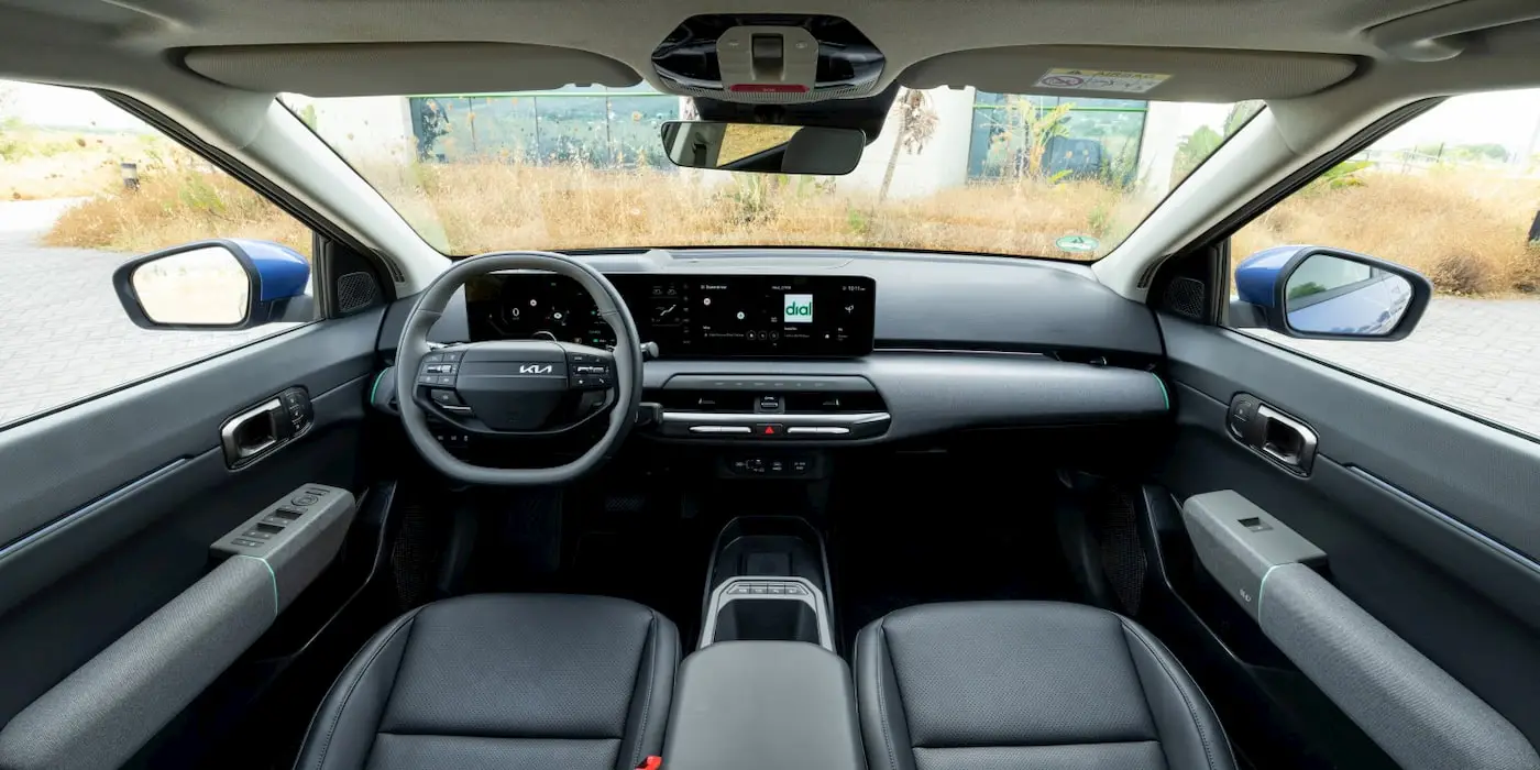 Kia EV4 AWD: Новий повнопривідний варіант з покращеним запасом ходу