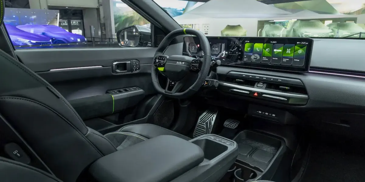 Заряджений седан Kia EV4 GT офіційно дебютував у Канаді: деталі та ціни